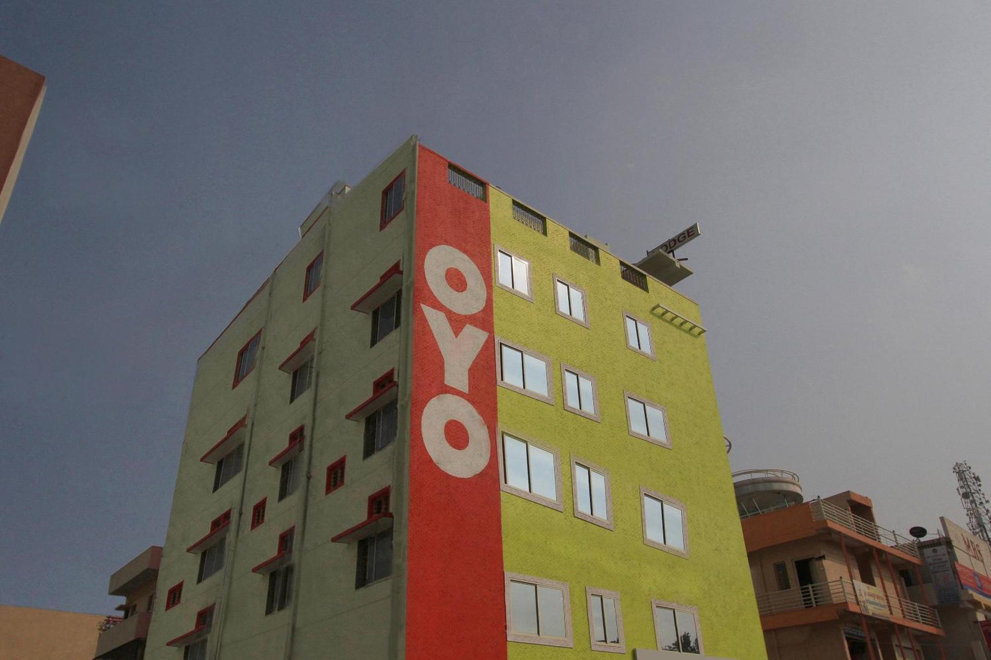 Oyo 24259 ホテル ブルー イン バンガロール エクステリア 写真